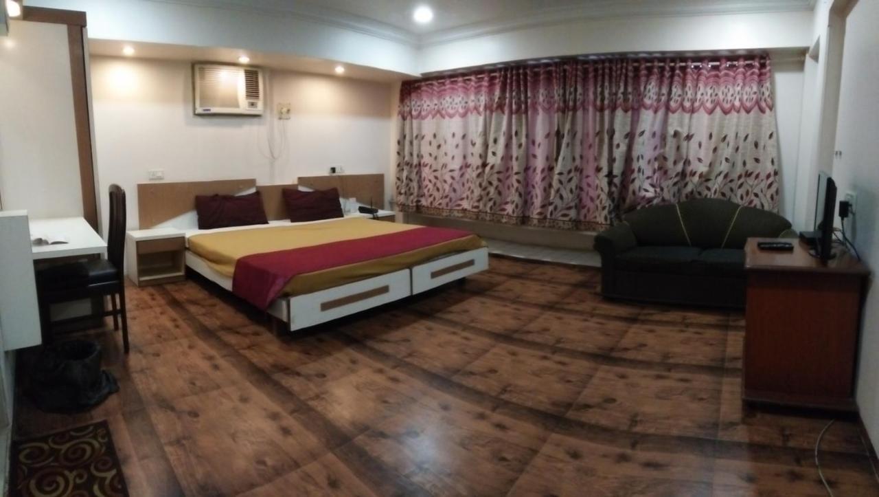 Livewel Serviced Apartments Bombaj Zewnętrze zdjęcie